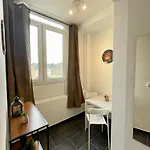 B&B Tram Station 3*