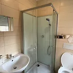 Tram Station B&B 3*