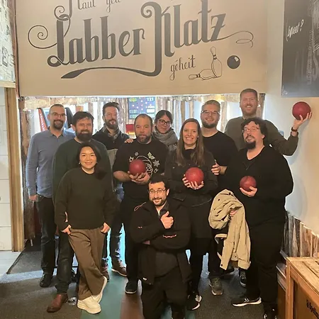 לינה וארוחת בוקר Tram Station לוקסמבורג